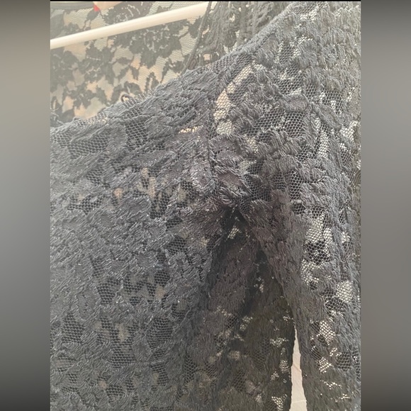 Silvergate boutique black lace blouse  size small - Picture 3 of 9